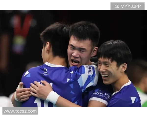 北京排球队团队协作引发热议球员间默契与配合的争议探讨